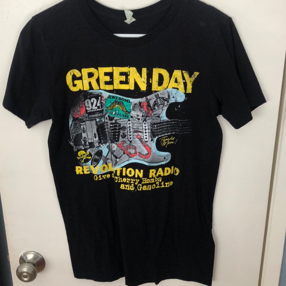 Green Day Revolution Radio T-shirt - men’s S